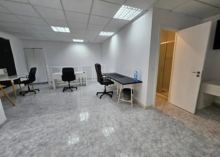 Coliving By Amazzzing Travel * Κοραλέχο