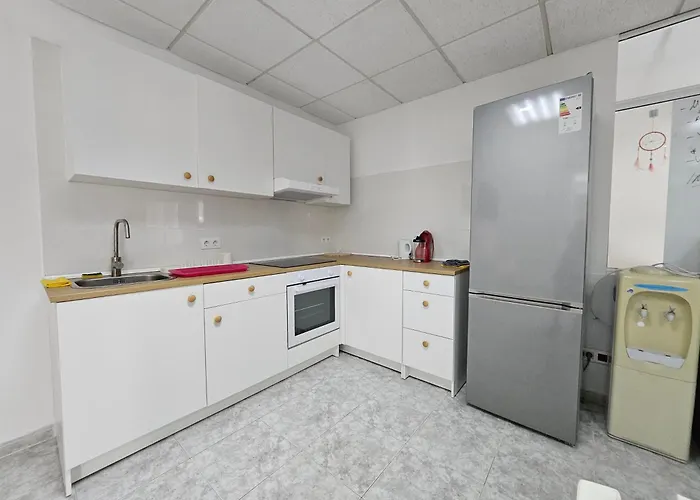 Hostel Coliving By Amazzzing Travel