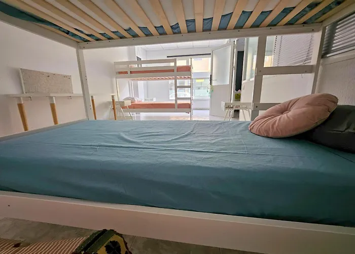 Coliving By Amazzzing Travel *