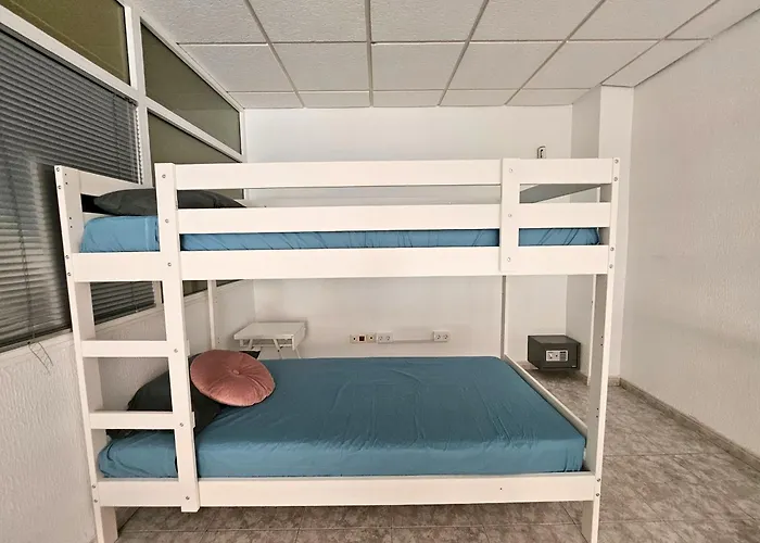 Coliving By Amazzzing Travel * Κοραλέχο